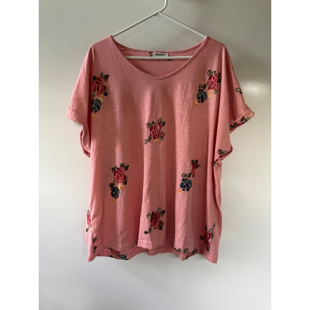 Anthropologie Kindred Women 3XL Pink Floral Embroidered V-Neck Short Sleeve Read